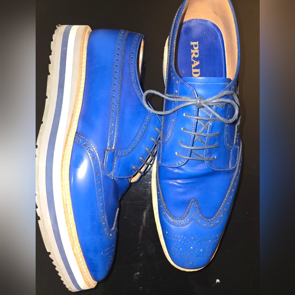 Men's Prada Wing-Tip Oxford Brogues Shoes, Size 11